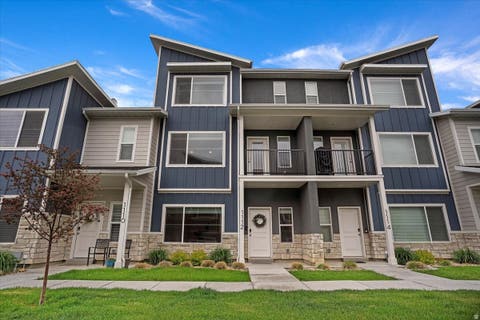 Townhouse For Sale - 1112 N 1880<br/> Farmington, UT 84025