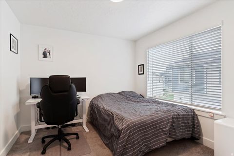 Tiny photo for 1112 N 1880 W, Farmington, UT 84025 (MLS # 2172637)