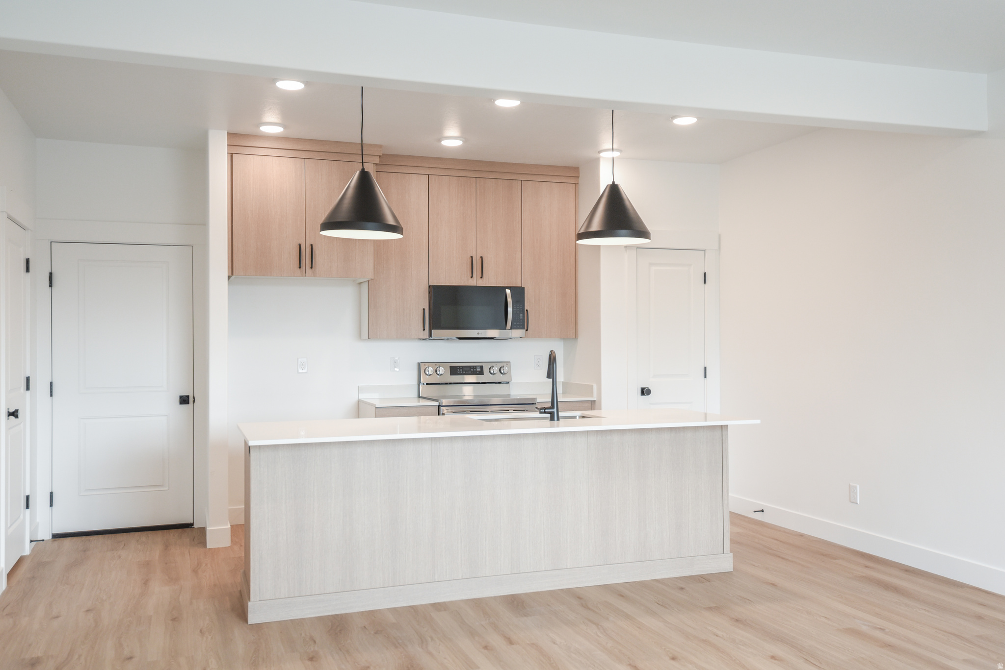 CLEAR CREEK - Residential