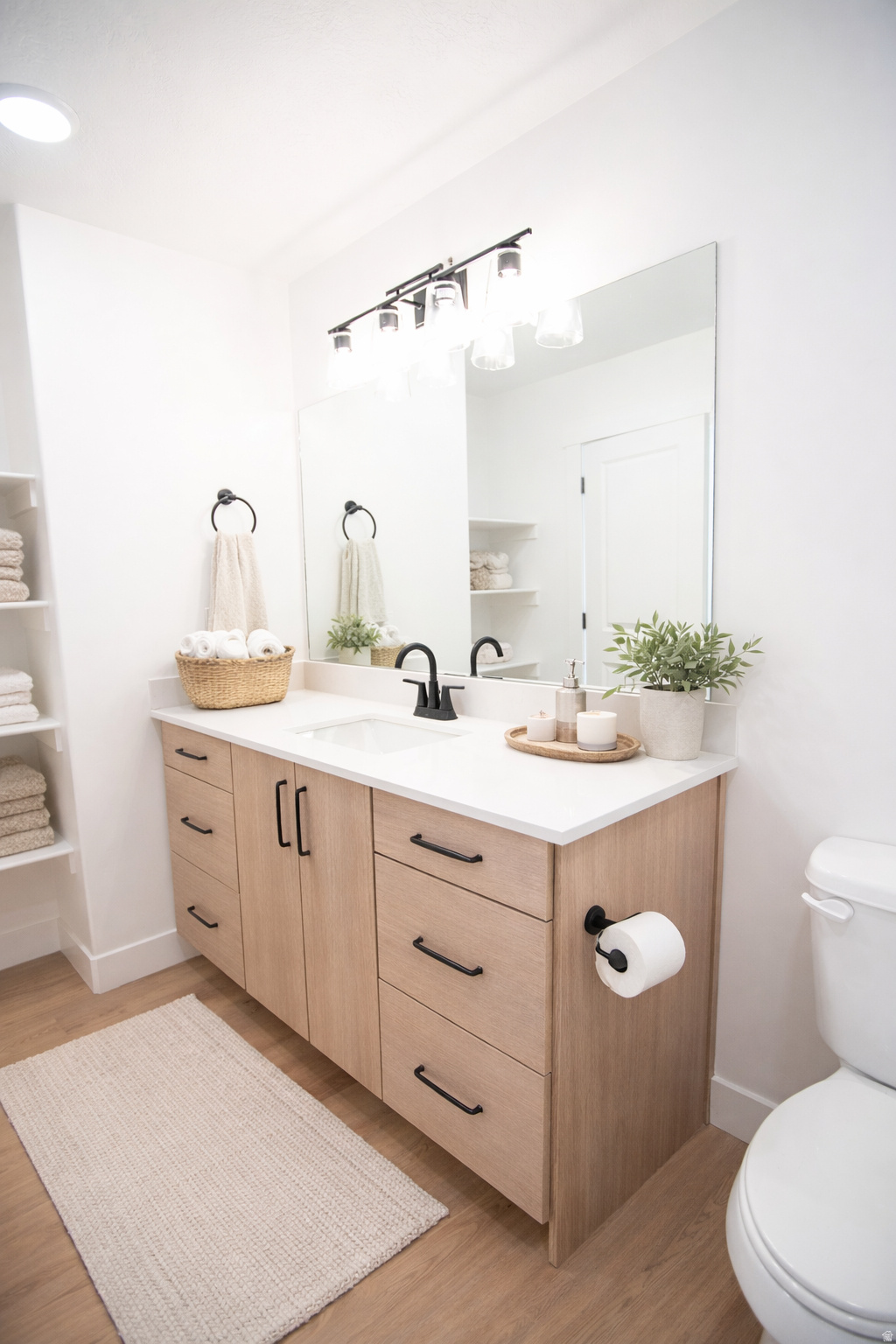 CLEAR CREEK - Residential