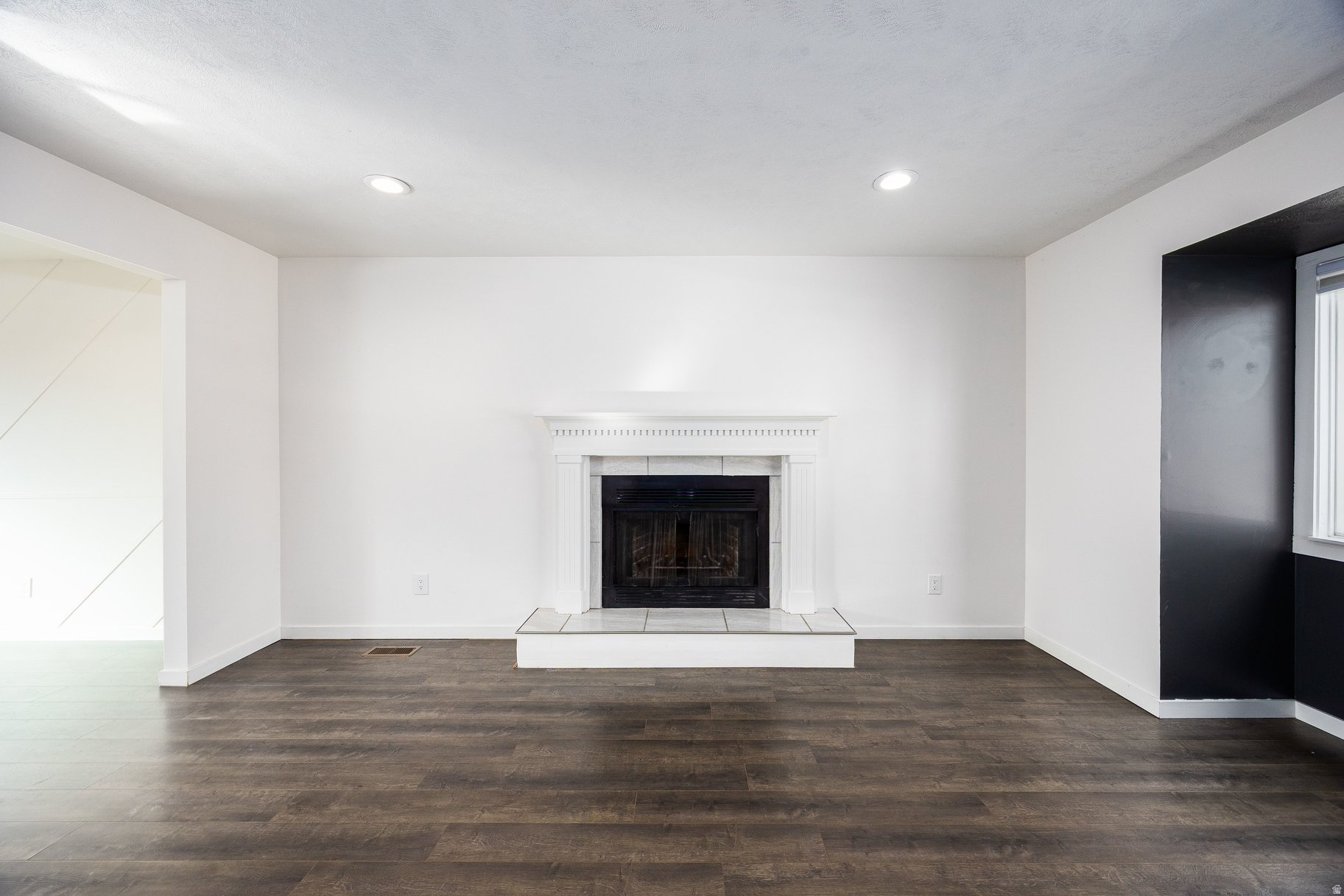 OQUIRRH SHADOWS #8 - Residential Income