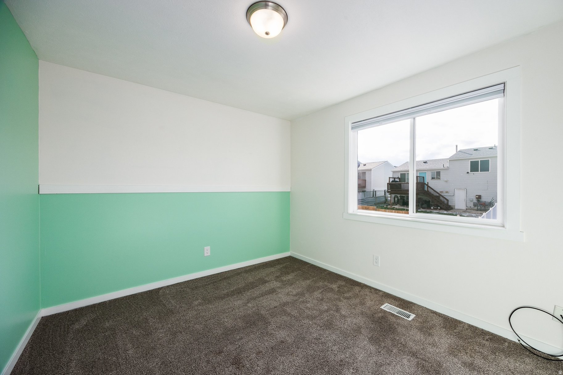 OQUIRRH SHADOWS #8 - Residential Income