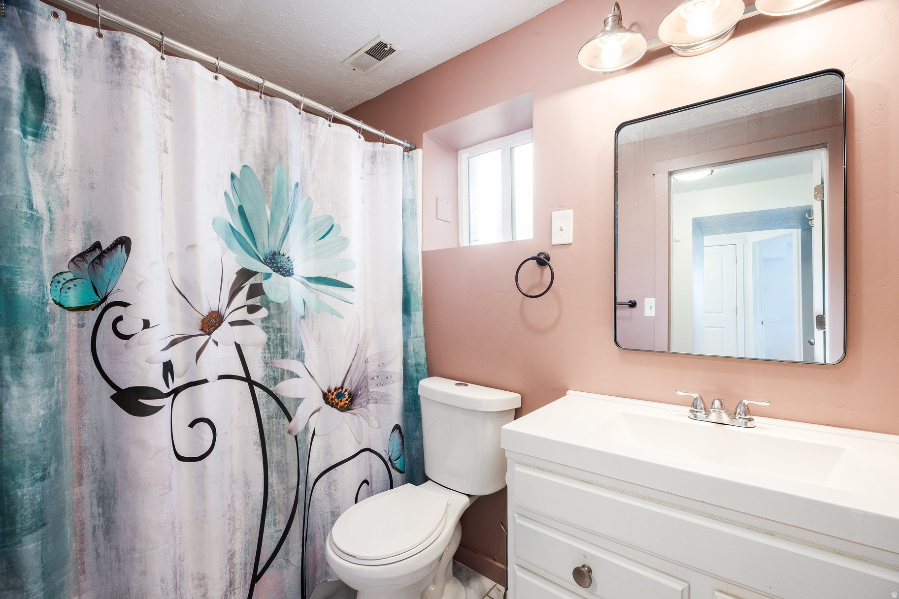 OQUIRRH SHADOWS #8 - Residential Income