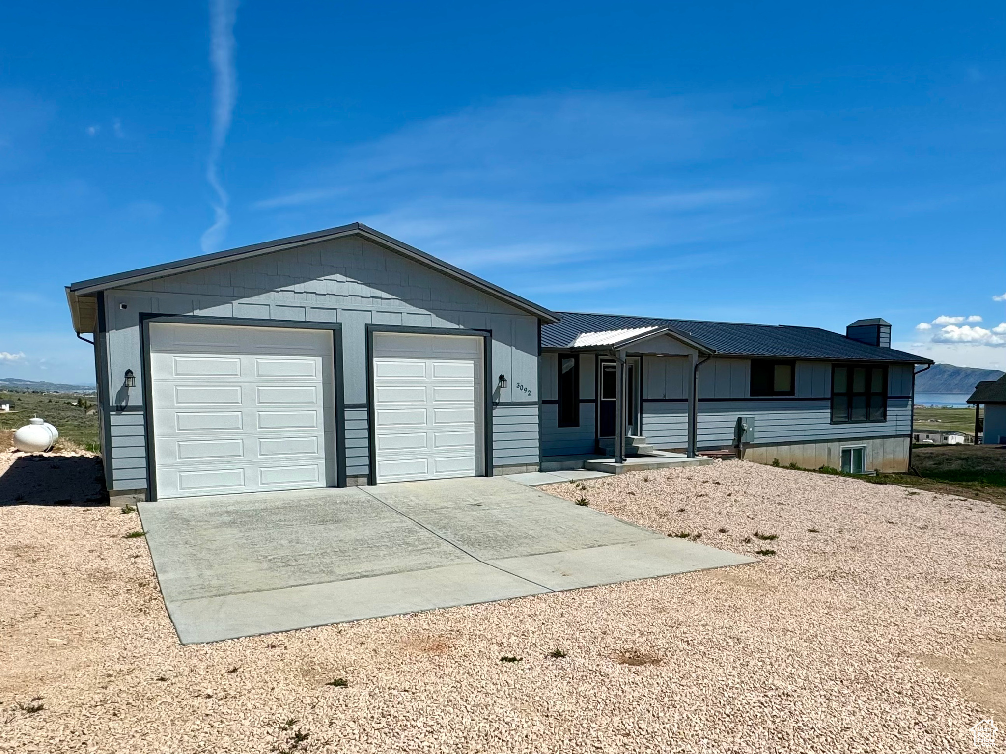 3092 S Country Club Way, Garden City, Utah image 2