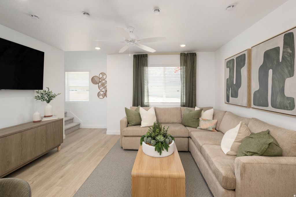 Photo of 674 W EMPRESS ST #23, Santaquin, UT 84655 (MLS # 2147842)