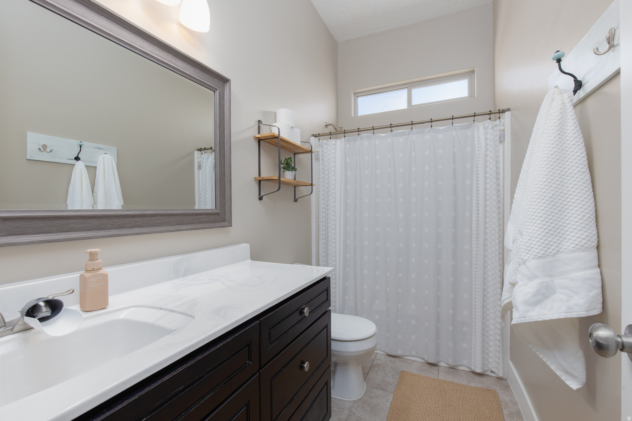 SOUTH POINTE - Residential