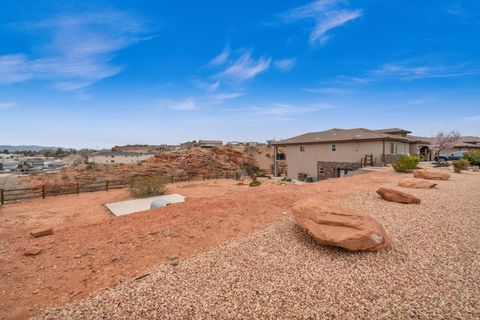 Tiny photo for 433 N CREEK RIDGE DR #206, Washington, UT 84780 (MLS # 2136708)