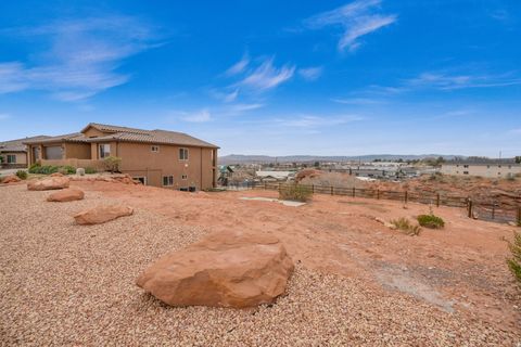 Tiny photo for 433 N CREEK RIDGE DR #206, Washington, UT 84780 (MLS # 2136708)