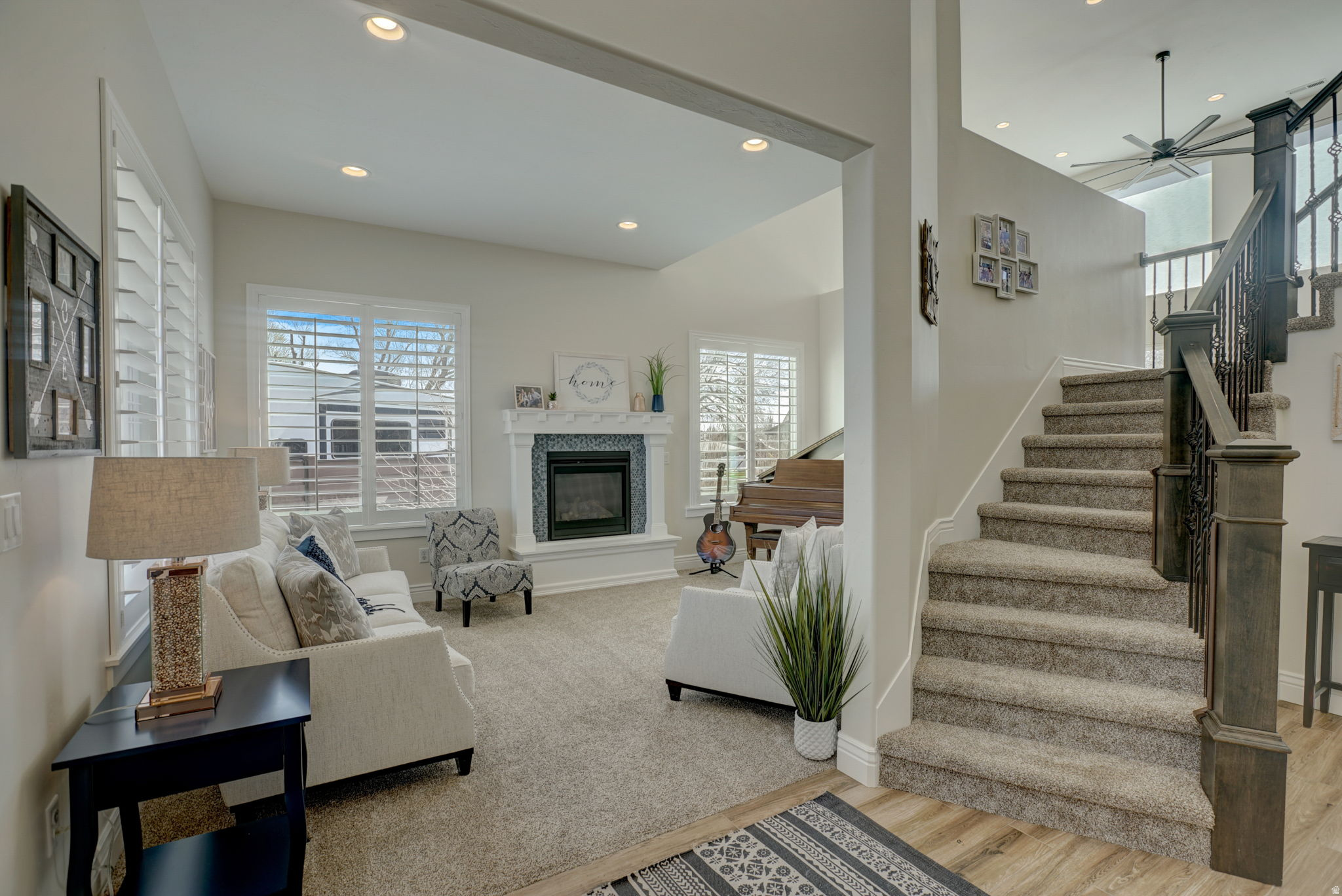 URBAN RIDGE COVE - Residential