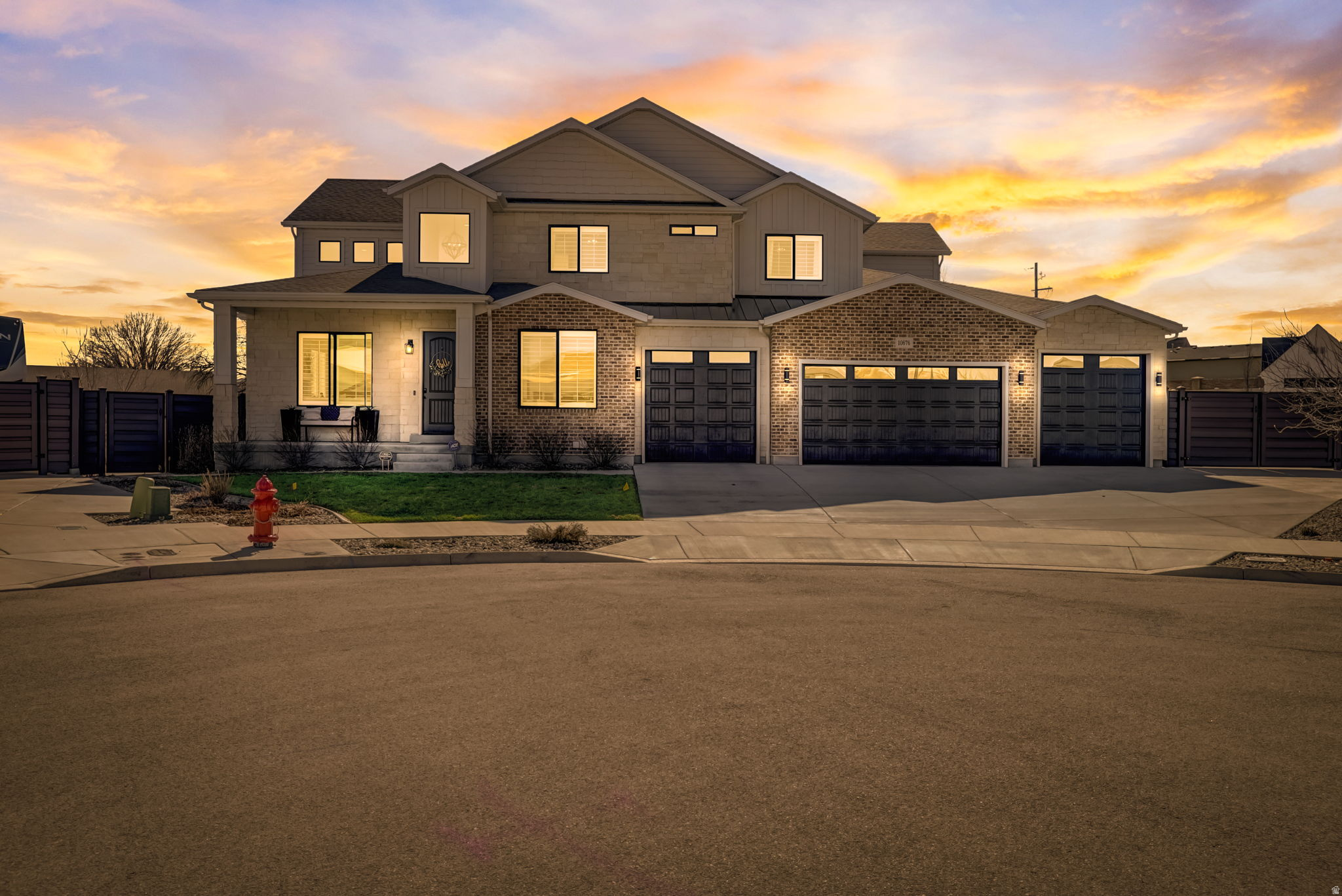 URBAN RIDGE COVE - Residential