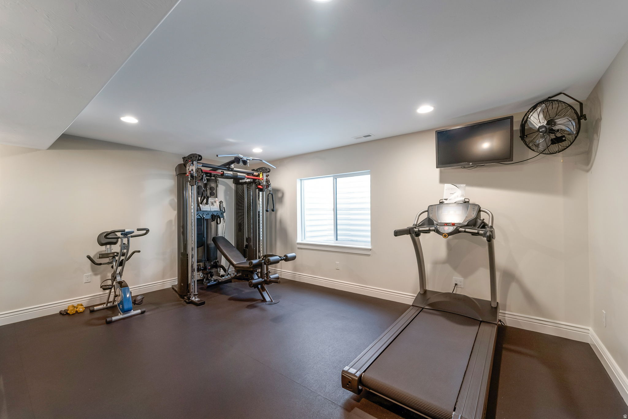 URBAN RIDGE COVE - Residential