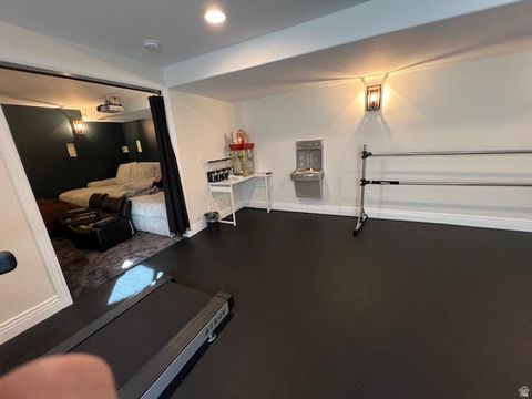 Tiny photo for 10676 S URBAN RIDGE CV W, South Jordan, UT 84095 (MLS # 2132755)