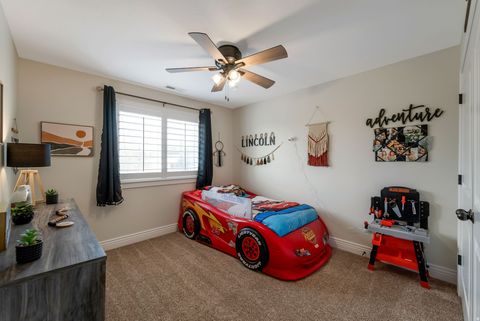 Tiny photo for 10676 S URBAN RIDGE CV W, South Jordan, UT 84095 (MLS # 2132755)
