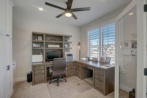 Tiny photo for 10676 S URBAN RIDGE CV W, South Jordan, UT 84095 (MLS # 2132755)