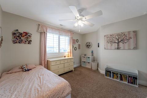 Tiny photo for 10676 S URBAN RIDGE CV W, South Jordan, UT 84095 (MLS # 2132755)