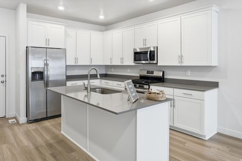 Tiny photo for 2014 N CHIANTI ST, Saratoga Springs, UT 84045 (MLS # 2129936)