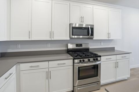 Tiny photo for 2014 N CHIANTI ST, Saratoga Springs, UT 84045 (MLS # 2129936)