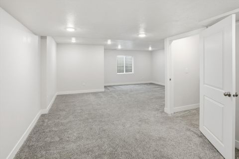 Tiny photo for 2014 N CHIANTI ST, Saratoga Springs, UT 84045 (MLS # 2129936)