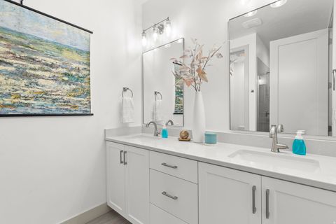 Tiny photo for 5416 S AQUAMARINE LN, Saint George, UT 84790 (MLS # 2156776)