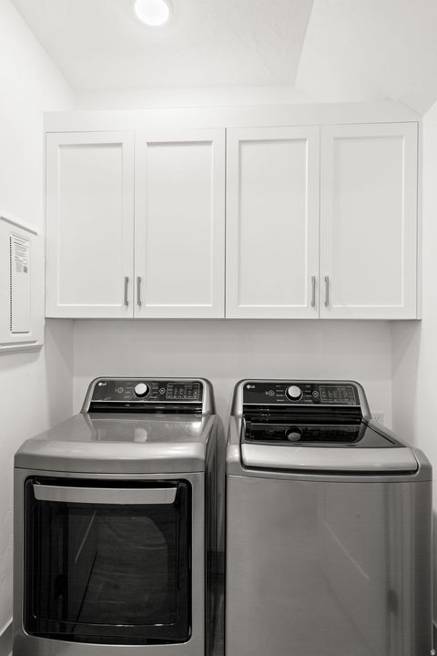 Tiny photo for 5416 S AQUAMARINE LN, Saint George, UT 84790 (MLS # 2156776)
