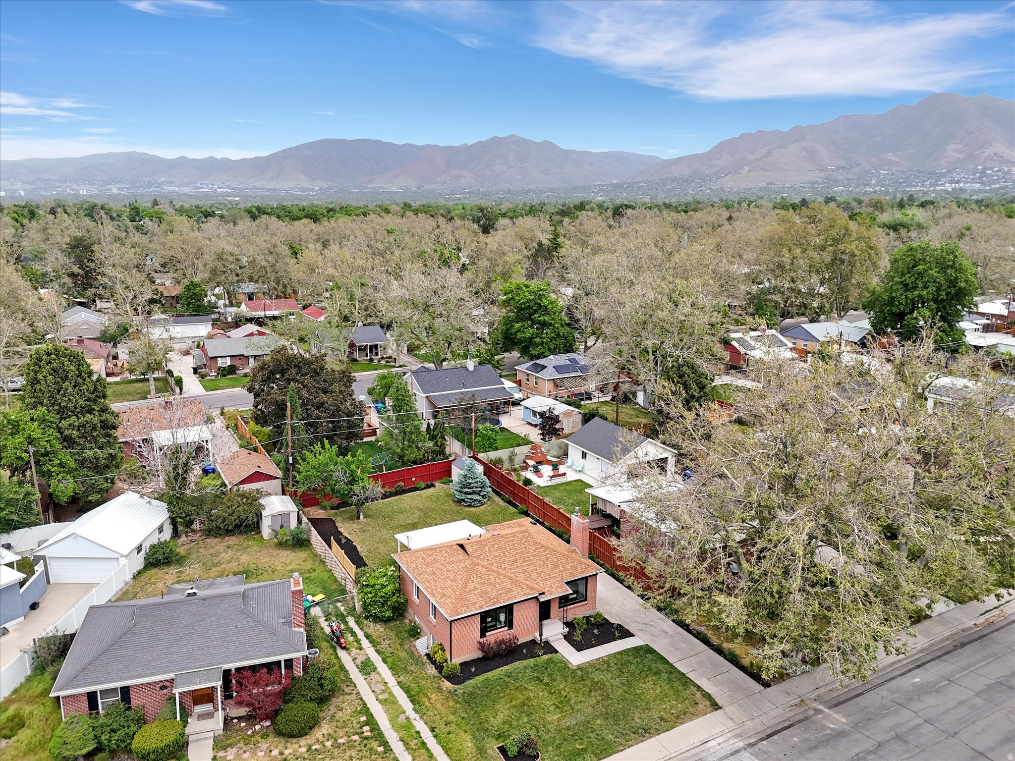 MOUNTAIR ACRES - Residential