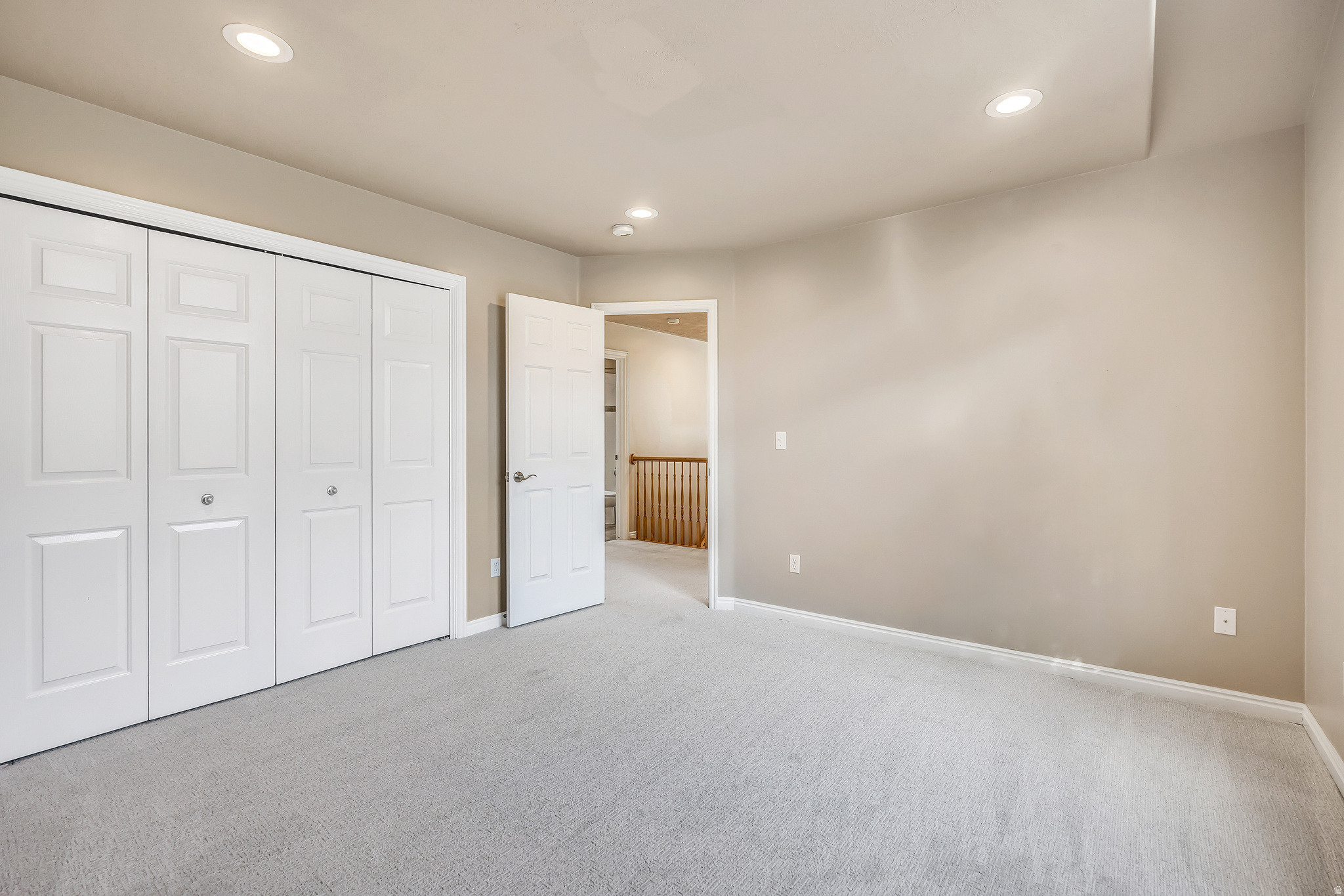 SOUTH MOUNTAIN - Residential