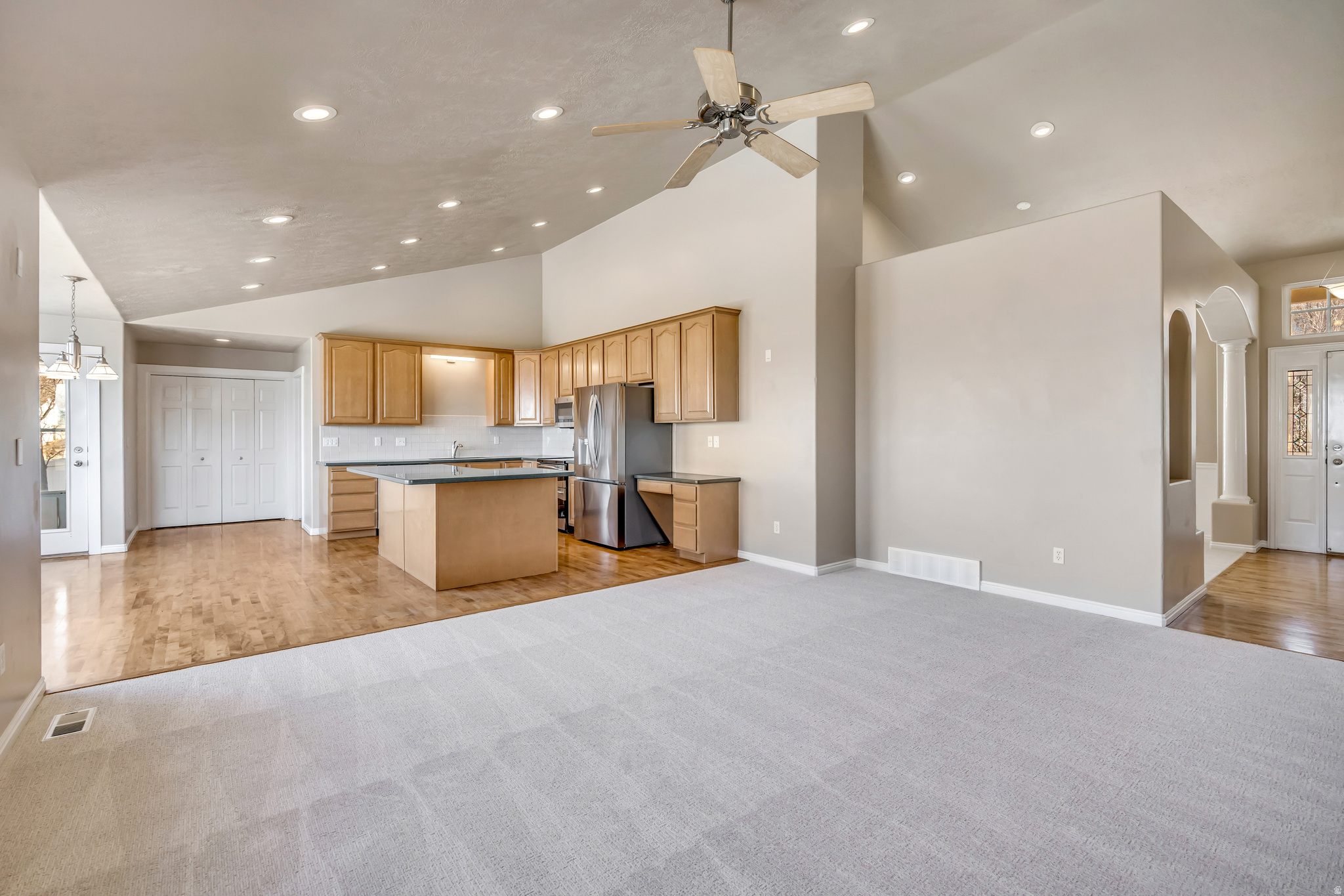 SOUTH MOUNTAIN - Residential