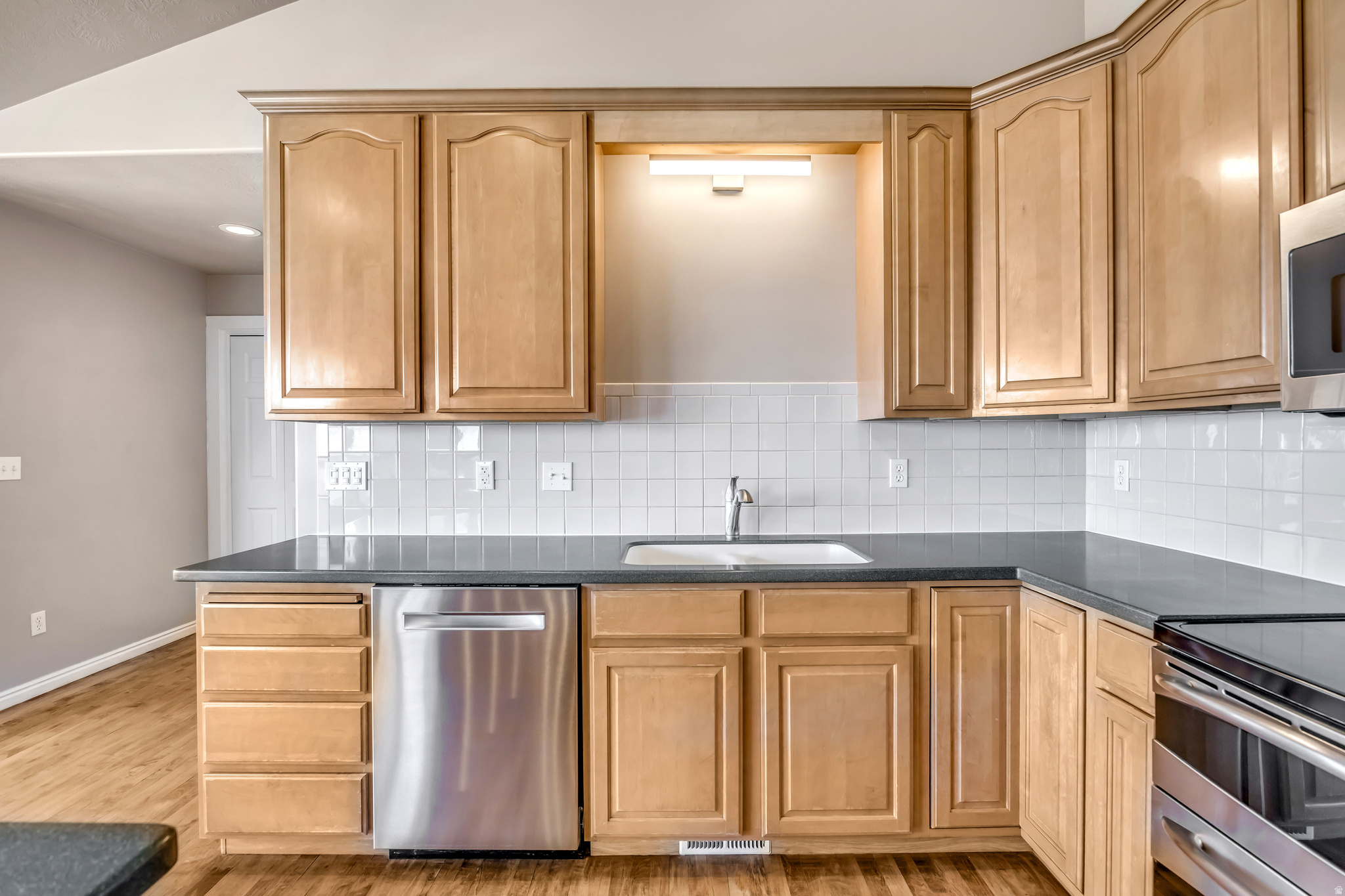 SOUTH MOUNTAIN - Residential