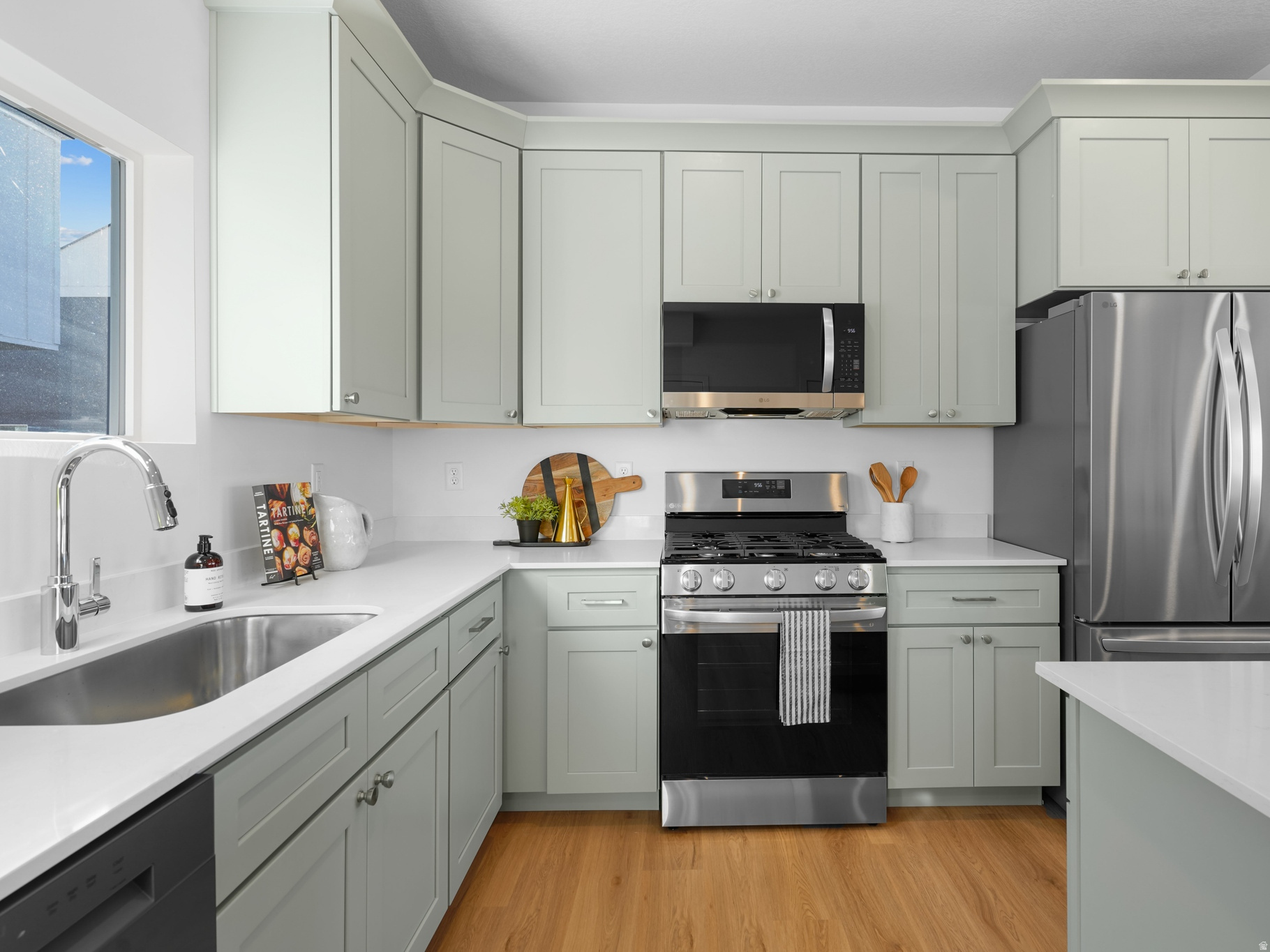 TOWNS AT 45TH & 5TH - Residential