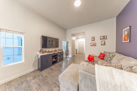 Tiny photo for 1694 S HAYFIELD DR, West Haven, UT 84401 (MLS # 2126656)