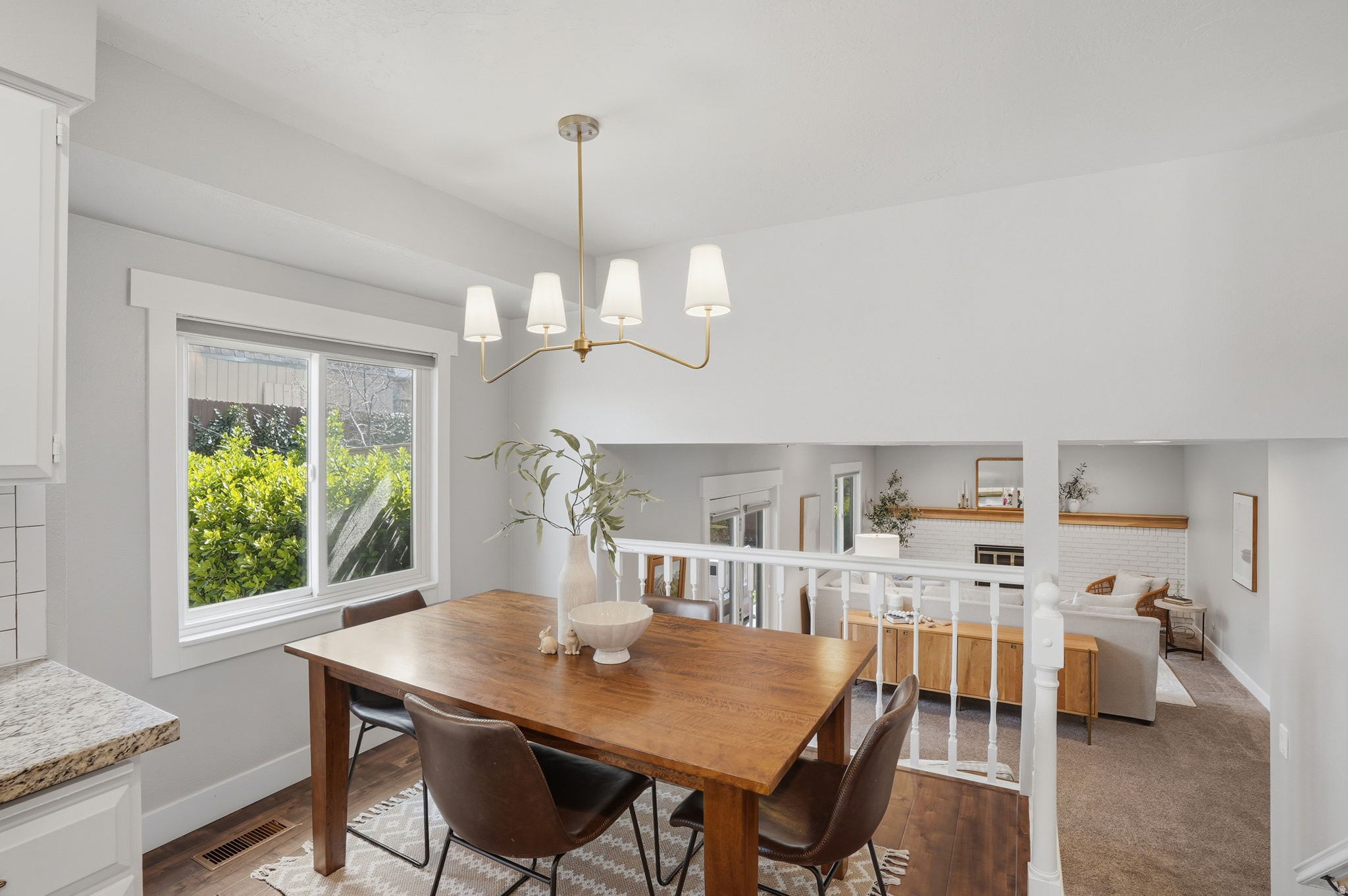 EASTRIDGE 2 - Residential