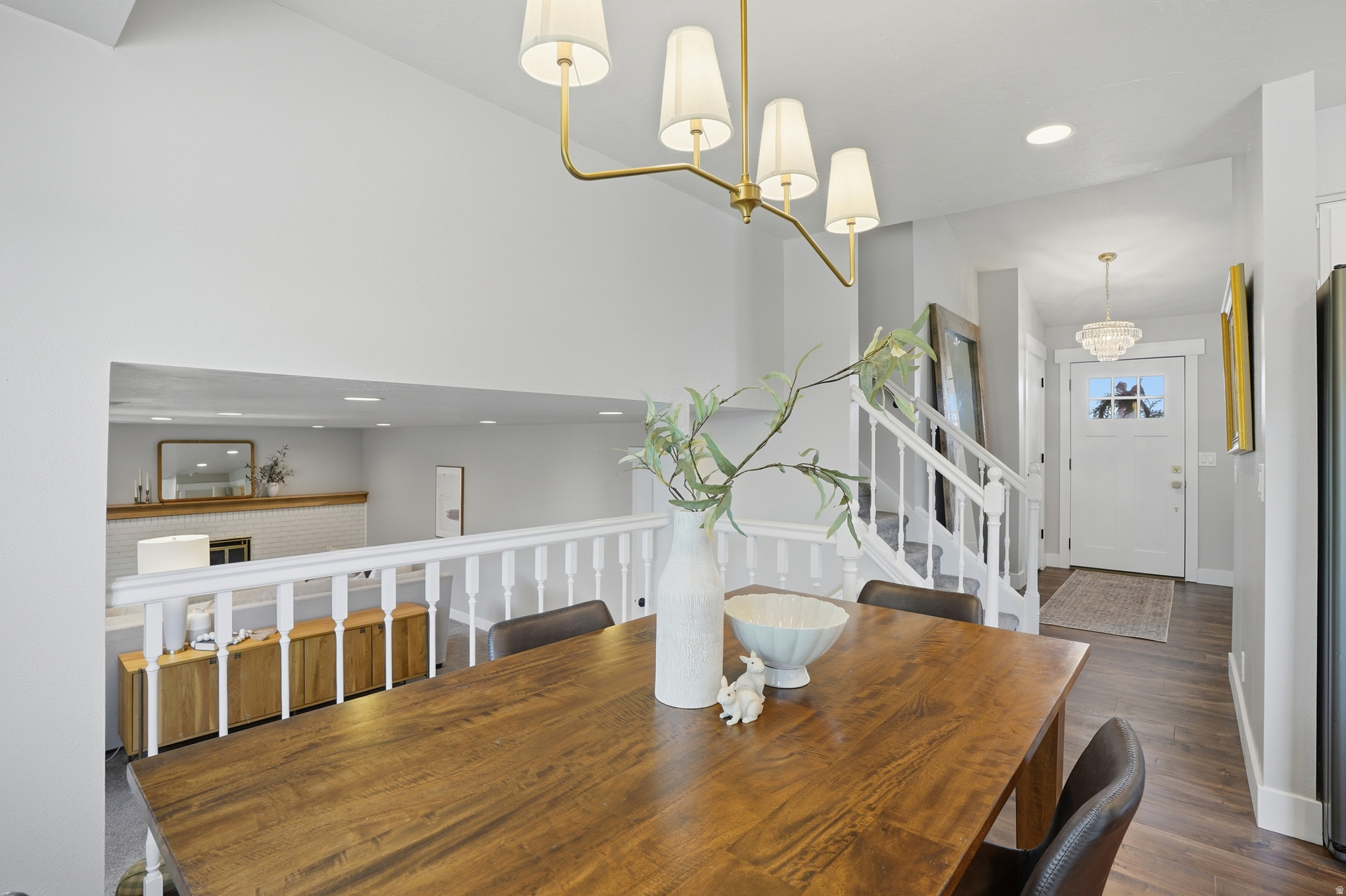 EASTRIDGE 2 - Residential