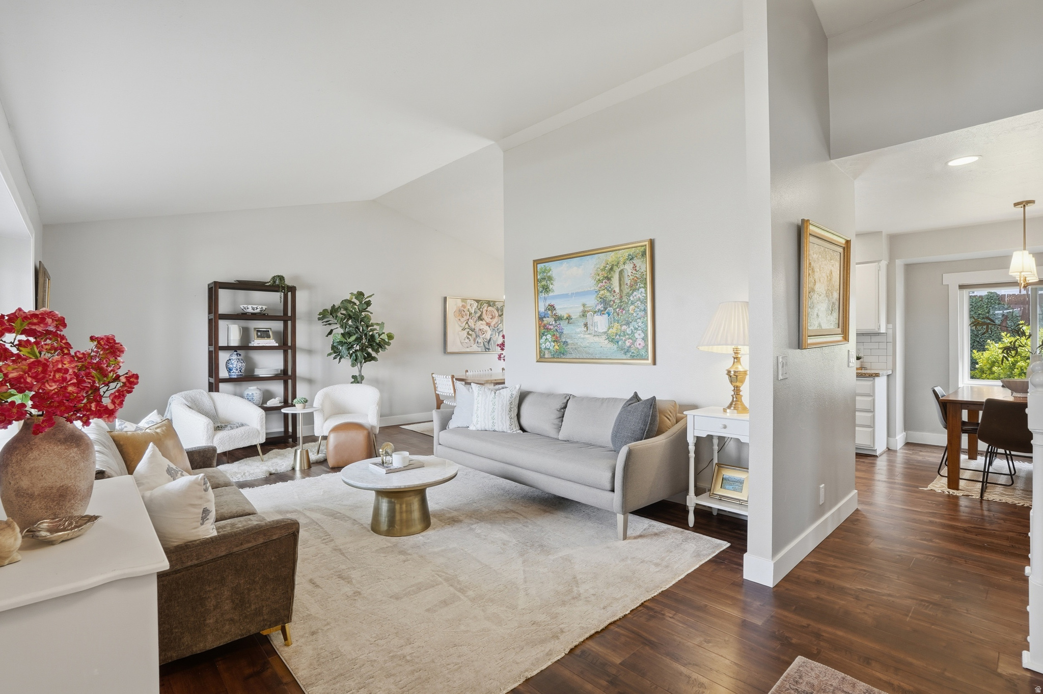 EASTRIDGE 2 - Residential