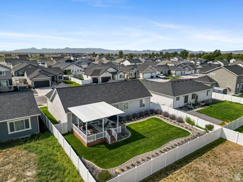 Tiny photo for 2325 E BOXWOOD LN, Eagle Mountain, UT 84005 (MLS # 2108381)