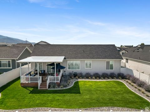 Tiny photo for 2325 E BOXWOOD LN, Eagle Mountain, UT 84005 (MLS # 2108381)