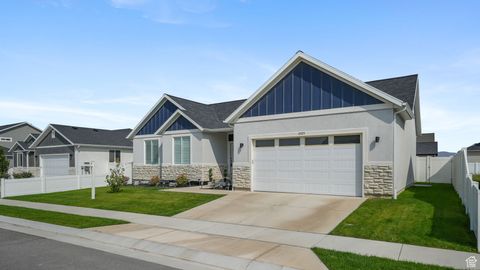 Tiny photo for 2325 E BOXWOOD LN, Eagle Mountain, UT 84005 (MLS # 2108381)