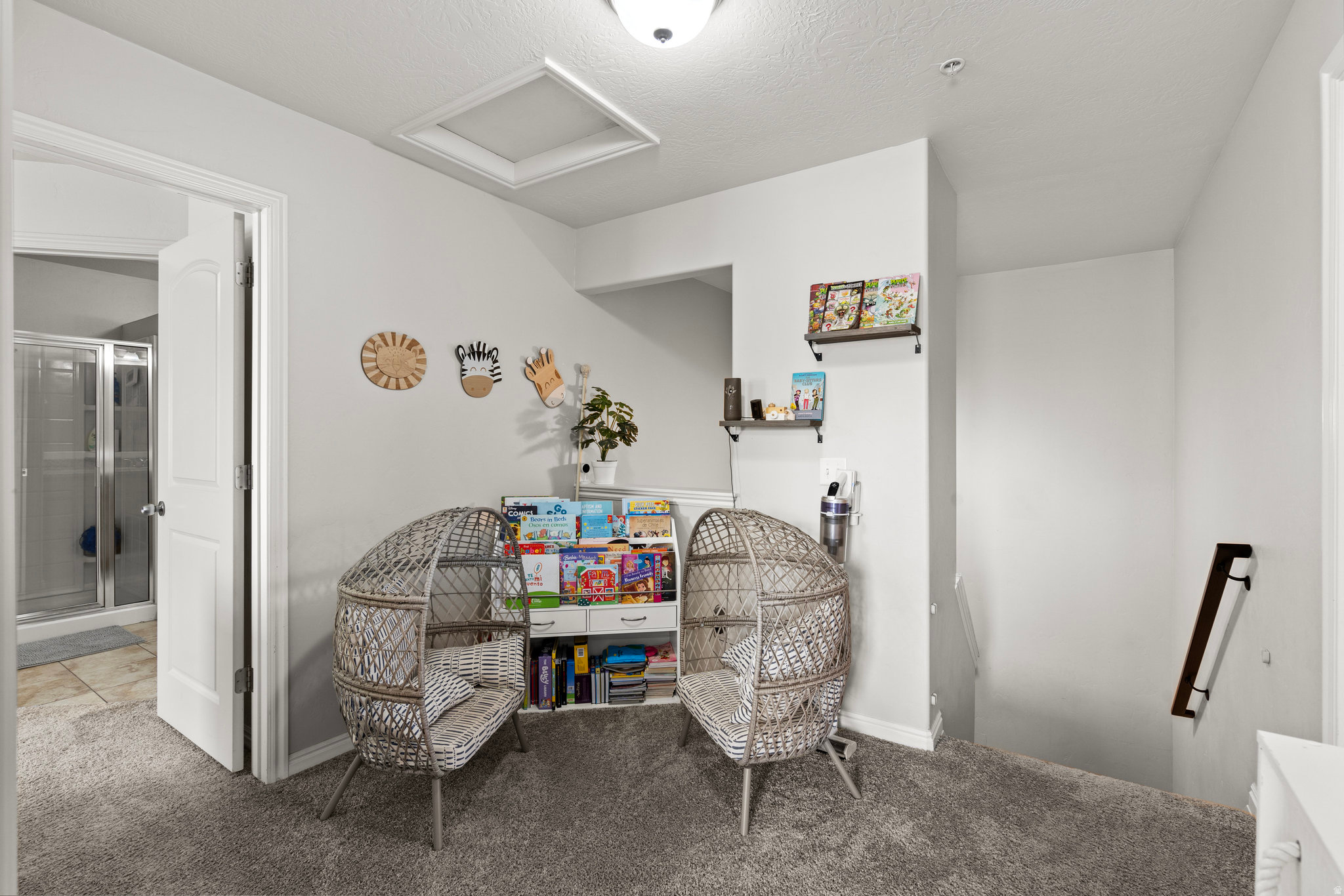 HAYMAKER RETREAT - Residential