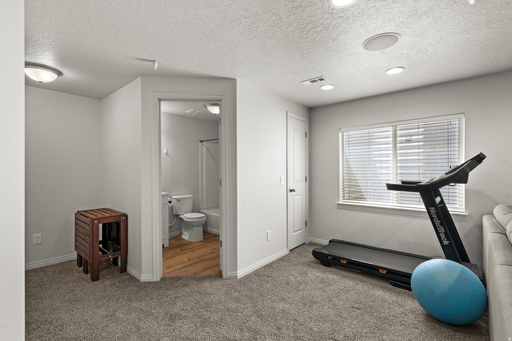 HAYMAKER RETREAT - Residential