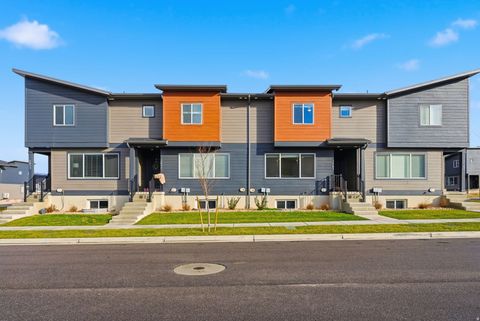 Tiny photo for 2063 S 920 E, Heber City, UT 84032 (MLS # 2130466)