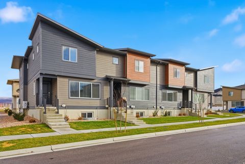 Tiny photo for 2063 S 920 E, Heber City, UT 84032 (MLS # 2130466)