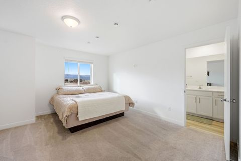 Tiny photo for 2063 S 920 E, Heber City, UT 84032 (MLS # 2130466)