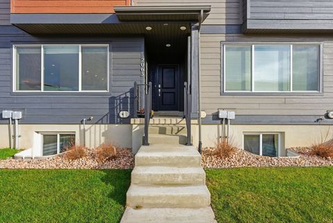 Tiny photo for 2063 S 920 E, Heber City, UT 84032 (MLS # 2130466)