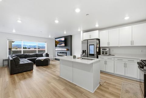 Tiny photo for 2063 S 920 E, Heber City, UT 84032 (MLS # 2130466)