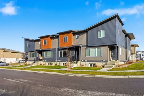 Tiny photo for 2063 S 920 E, Heber City, UT 84032 (MLS # 2130466)