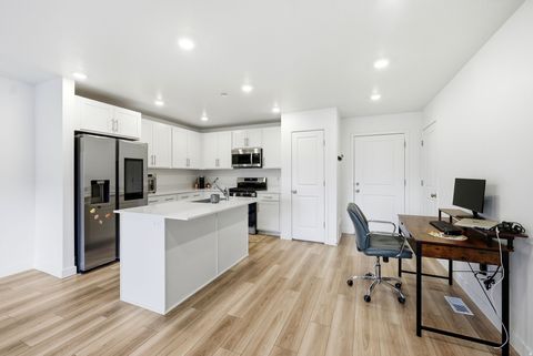 Tiny photo for 2063 S 920 E, Heber City, UT 84032 (MLS # 2130466)