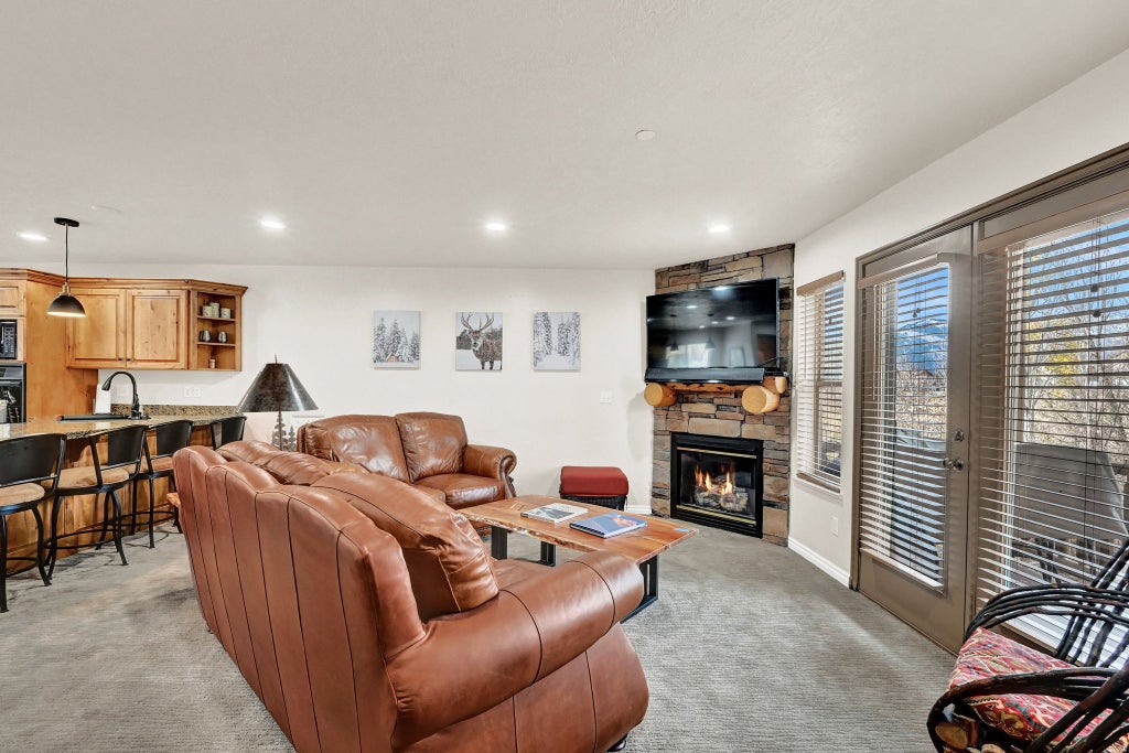 Photo of 3521 N FOX RUN #811, Eden, UT 84310 (MLS # 2184176)