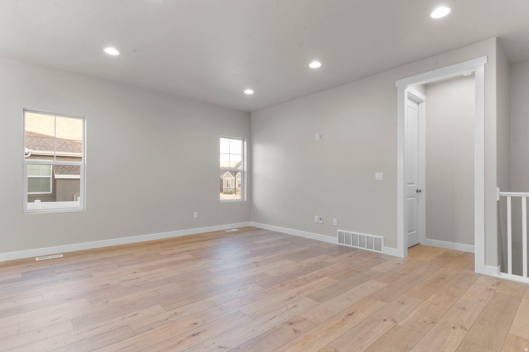 OVERLAND GARDENS D194 - Residential