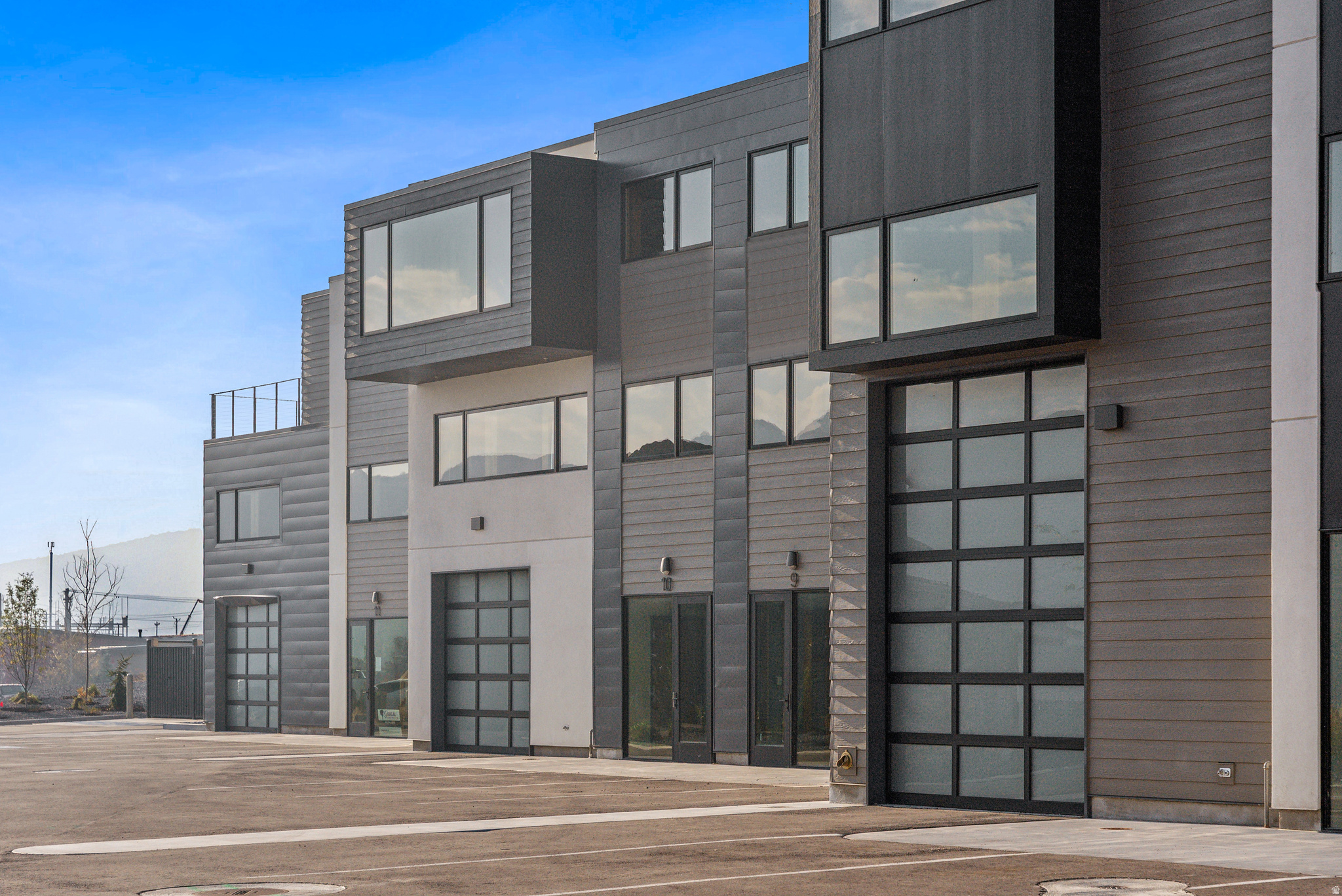 ALTITUDE LOFT CONDOMINIUMS - Residential