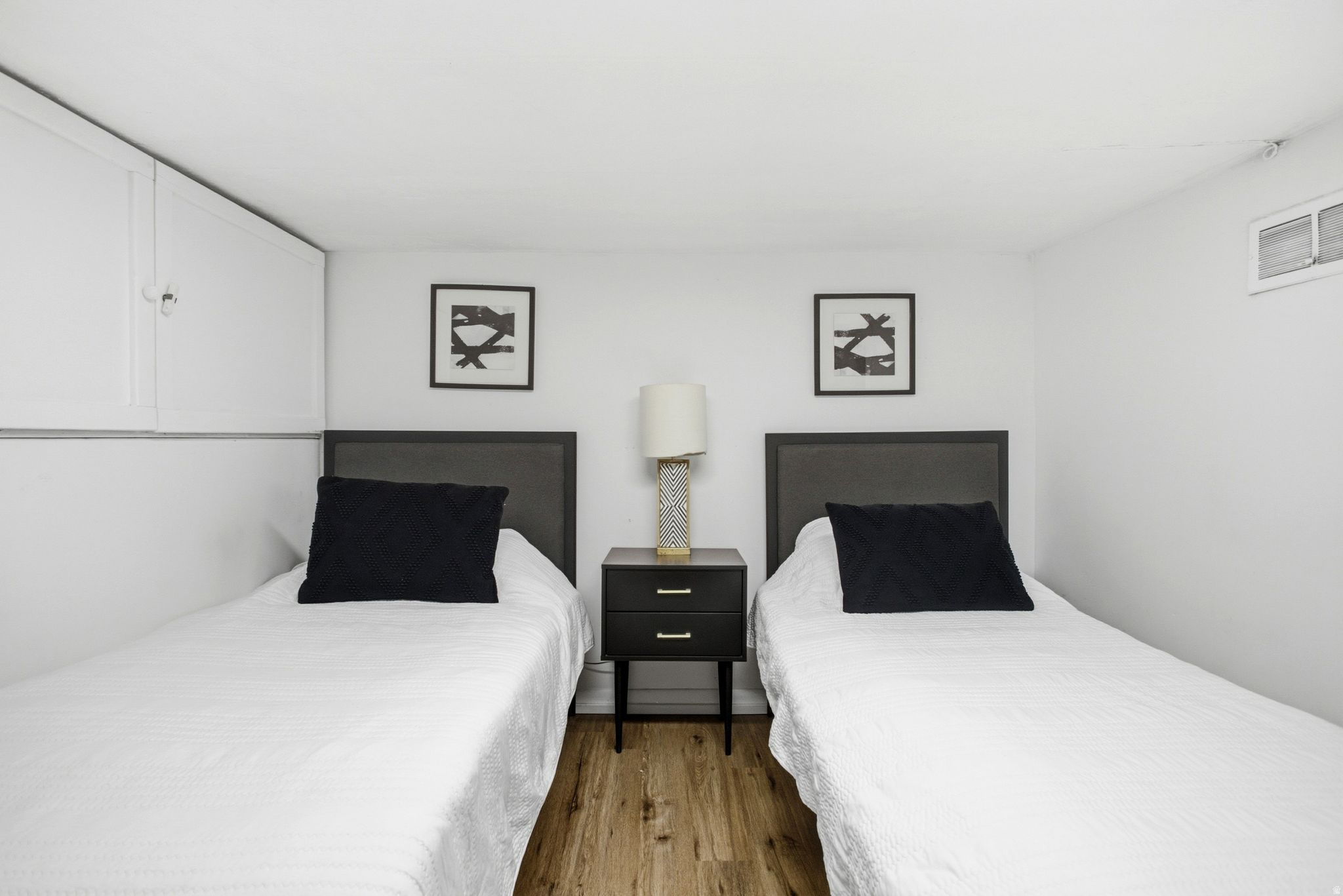 NOB HILL - Residential