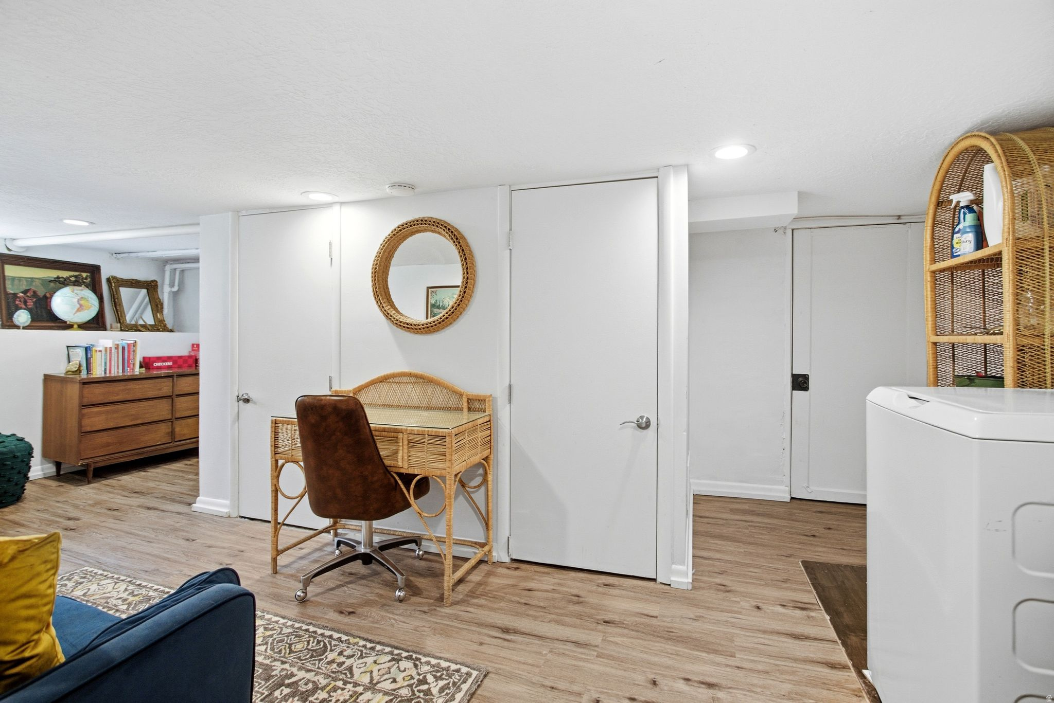 NOB HILL - Residential